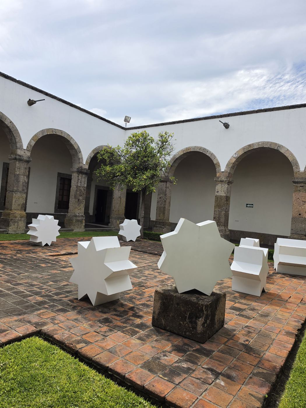 Uno de los patios del museo